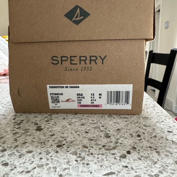 Sperry Casual/Dress Flips, Purple/various colours - Picture 4 of 4